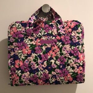 Vera Bradley Hanging Travel Organizer